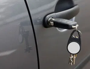 Golden Locksmith Services Las Vegas, NV 702-432-4101 Golden Locksmith Services Las Vegas, NV 702-432-4101 - 21-Unlock-Car